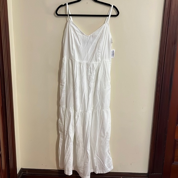 Old Navy Dresses & Skirts - White Maxi Dress